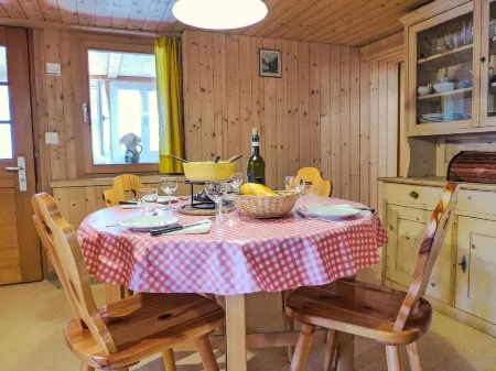 Chalet Esther