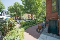 Sojourn Mt VernonSq Outdoor Space 2BR/2BA Hotels in Mt. Vernon Square / Convention Center
