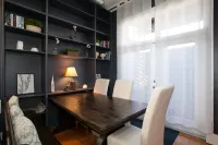 The Quiet Old City Hideout