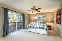 Classic Yosemite Cabin • Room for the Whole Family