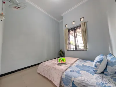 Homey Guesthouse Malang (Syariah) Hotel di Kauman