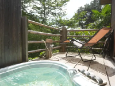 Woodland Bothy Hotel di Akiruno