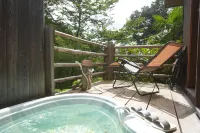 Woodland Bothy Hotels in Akiruno