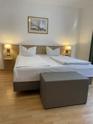Hotel Hafner- Self check- in Ξενοδοχεία στην πόλη Zuffenhausen