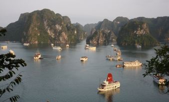 Secret Halong Cruise