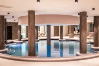Ambient Hotel & Aroma Spa - piscina