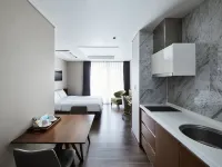 Felix by Stx Hotel & Suite Hotels near BEXCO
