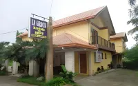 La Gracia Apartelle