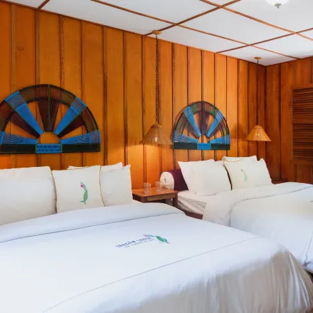 Trogon Lodge
