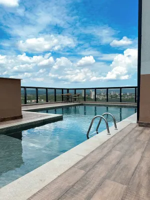 STAY Cosmopolitan - Apartments