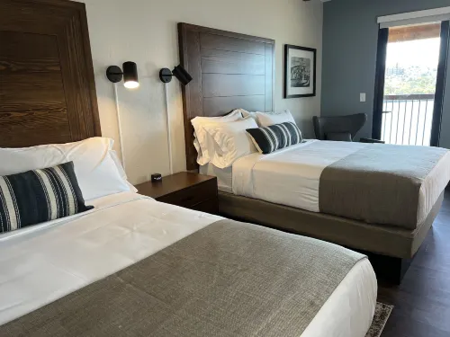 Hidden Falls Inn Hotels in Burnet County
