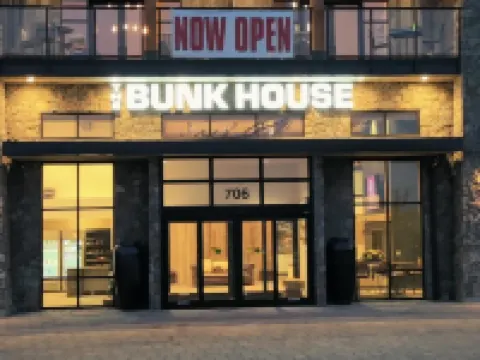 ザ バンク ハウス アット クロス キーズ マドラスのホテル