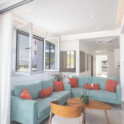 Pavlinia Hotel & Apartments Hotels near Celebrities Square