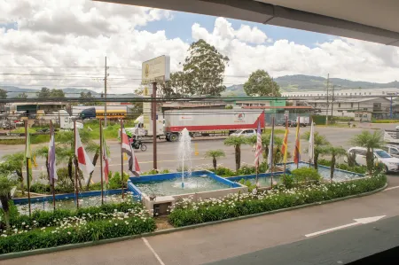 Hotel y Restaurante El Guarco Отели в г. Параисо