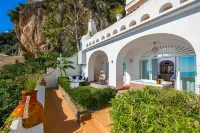 La Casa di Peppe Guest House & Villa
