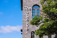 The Twelve Hotel Hotels in 
