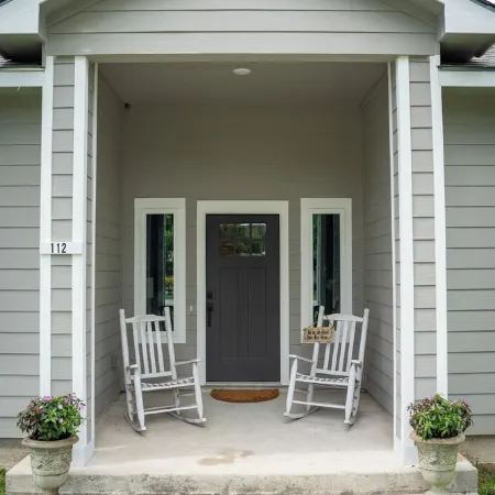 Spacious 3-Bedroom Home with Comfort & Convenience - Family Friendly