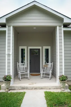 Spacious 3-Bedroom Home with Comfort & Convenience - Family Friendly