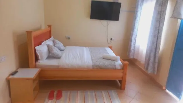 Landmark Guest House Hotel di 