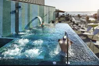 Occidental Faro - Pools