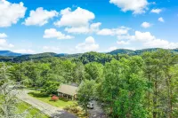 Whispering Pines Hotels in Sevierville