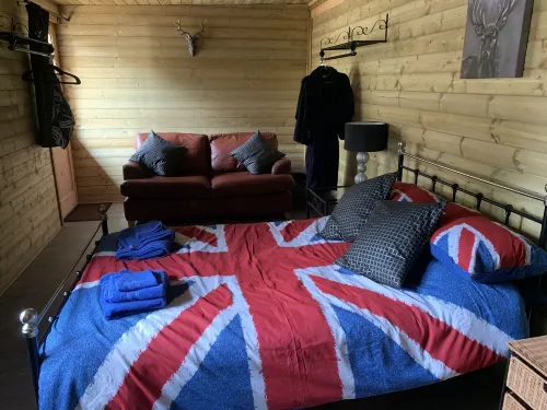 BedrockLodge Buisness Centre HolidayLets - 2-Star