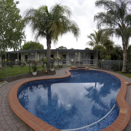 Warrina Inn Wodonga CBD