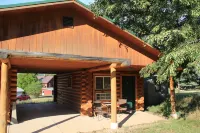 Liberty Belle Lodge - parking