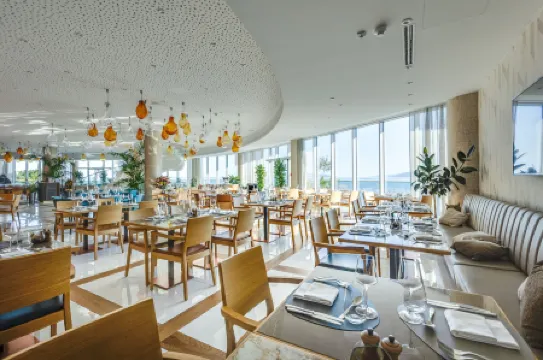 Hilton Rijeka Costabella Beach Resort & Spa