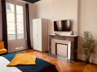 แอลเอกซ์พีเรียนซ์เดอลีบายไอคอนคอลเลคชั่น โรงแรมใกล้E2se