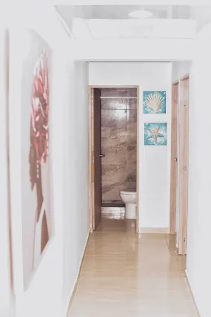 Apartamentos Turisticos Altamar Отели рядом с достопримечательностью «Плайя Спрат Бигт»