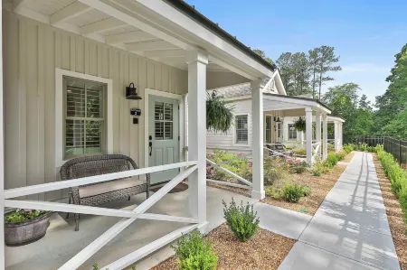 The Cottages at Laurel Brooke Отели в г. Терин