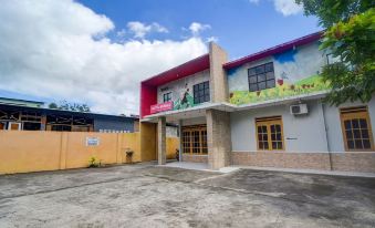 OYO 92041 Hotel Borneo