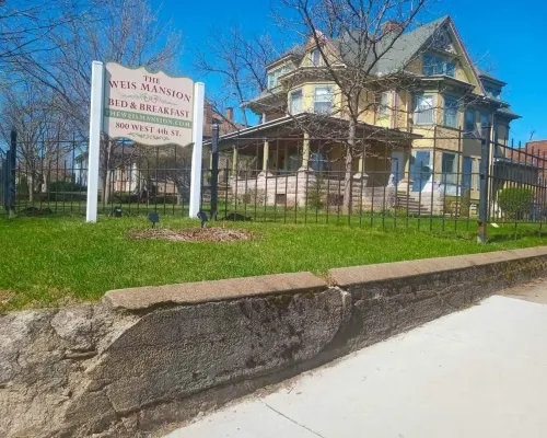 The Weis Mansion Hotels in Waterloo