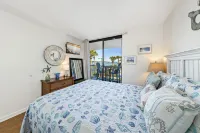 Salt and Light Surf & Racquet 204B Hotels in Gulf Shores