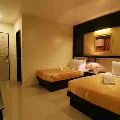 Urban Manor Hotel Rooms