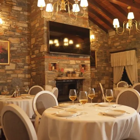 Domatia Stone Hotel