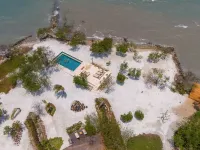 Acasi Rustic Beach Hotels near Isla Barú