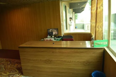 Chaudhry Lodge Gilgit Отели рядом с Аэропорт Гилгит