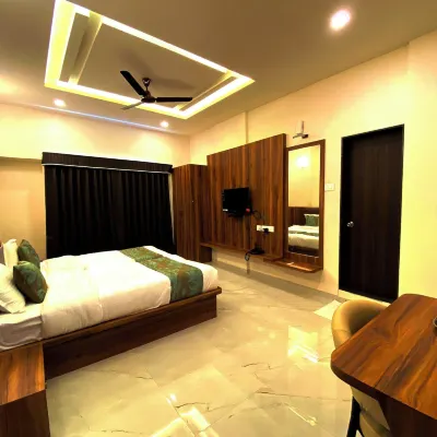 The Grand Sarovar Inn and Suites Hotels near Ambika Mangal Karyalay, Shiroli