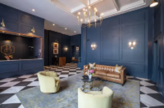 더 비 호텔 댄빌