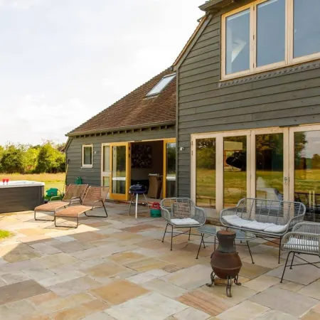 Secluded Barn Style Home with Hot Tub - Sleeps 12