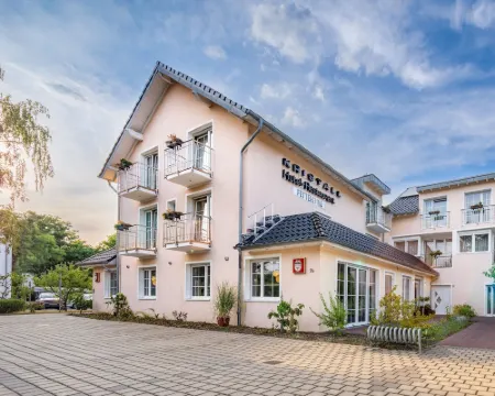 Kristallhotel Fettehenne Hotels in Leverkusen