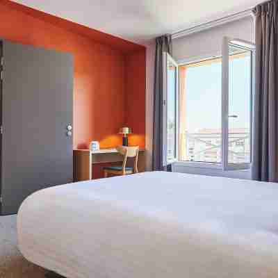 Originals Boutique, Hôtel Larivaut, Puy-Guillaume Rooms