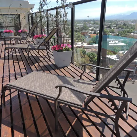 Premium Tower Suites San Luis