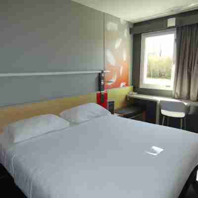 Hôtel ibis Saintes Rooms
