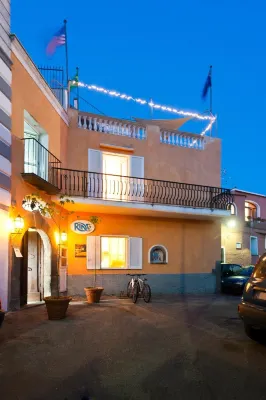 Ring Hostel Hotels in 