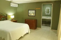 Puerto Barillas Hotels in Usulután