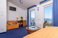 Villa Mediterana Hotels near Medena