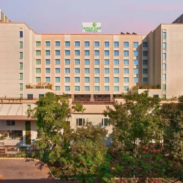 Lemon Tree Premier City Center Pune